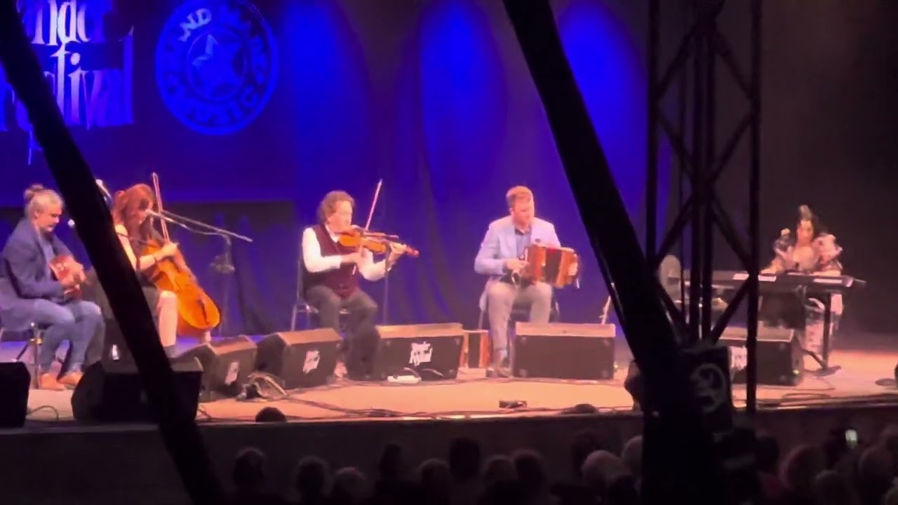 Frankie Gavin & De Dannan - ??