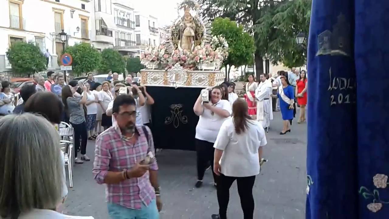 Procesión en Luque (Córdoba) de la Virgen de la Cabeza: 12.o6.2016.