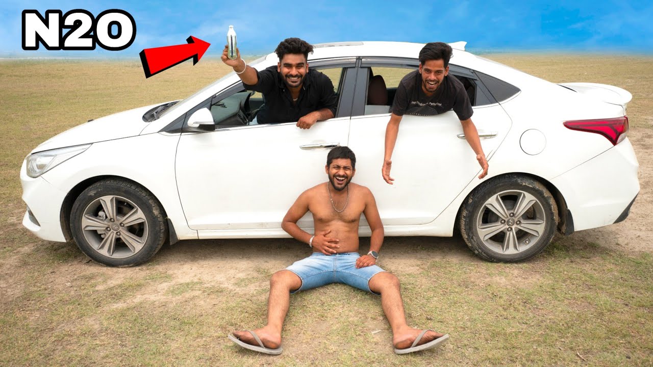 Filled our Car With Laughing Gas (ये गैस पागल कर देती है 😱)
