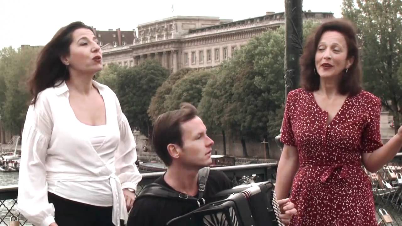 L'heure Exquise 'Sous le ciel de Paris'
