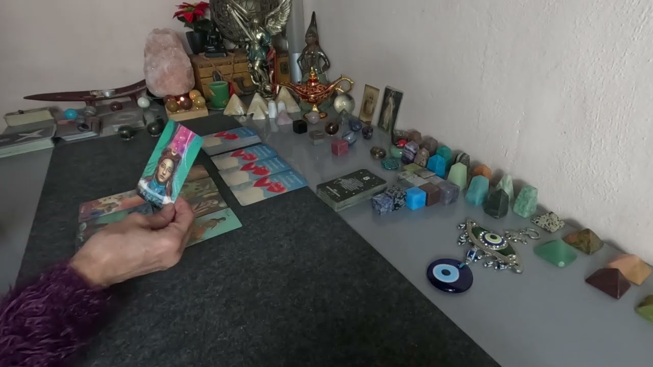 INTENTÓ ALVIDARTE PERO NO PUDO. ALMAS GEMELAS