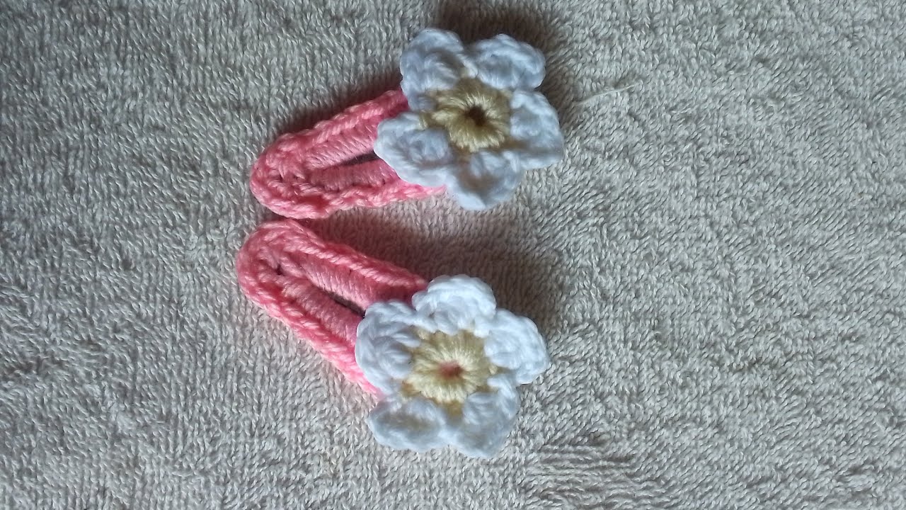 Cover Hair Pins with Yarn 🧶🤌🏻✨