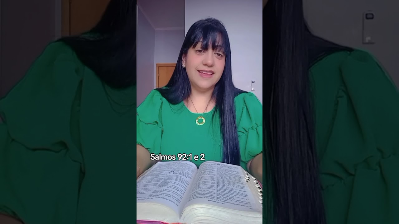 Bom diaaa!! Vamos comigo pra mais um dia Falando a Luz da Palavra!!! (Salmos 92:1 e 2)🙏🏻📖💚