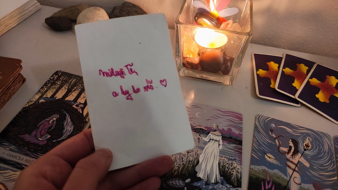 Miluji Tě!❤️..a Ty to víš!!!💁Jak to ke mně má ve svém srdci/mysli/i duši právě TEĎ?🤔Výklad karet+💌💋
