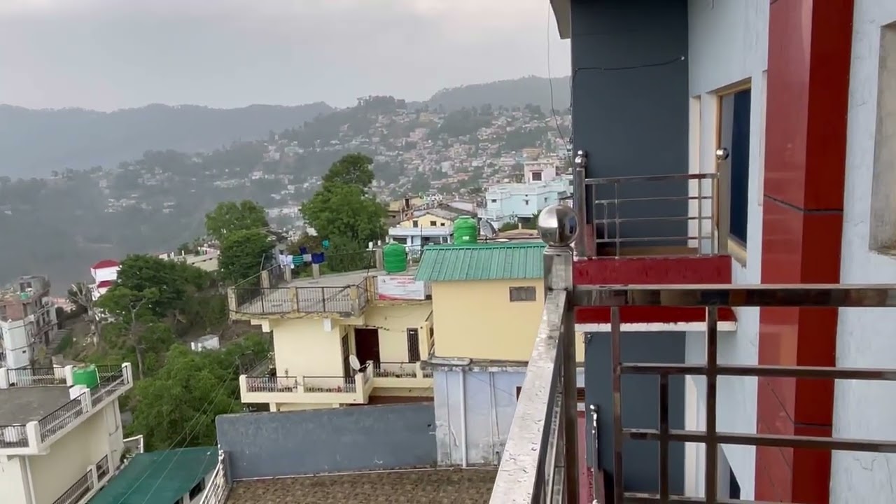 “Devbhoomi Almora Mein Badalta Mausam ☁️”
