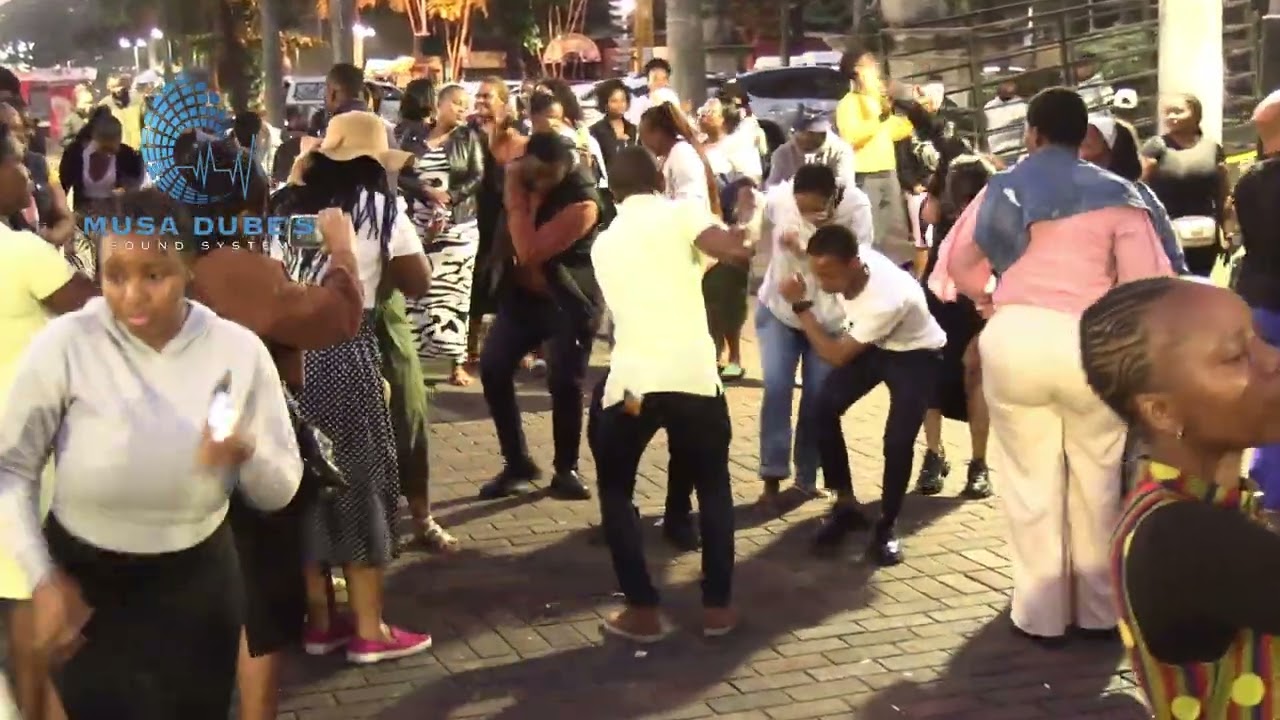 Ayanda Ntanzi||Kwenza Cele||chwechwa continuation||Durban city hall