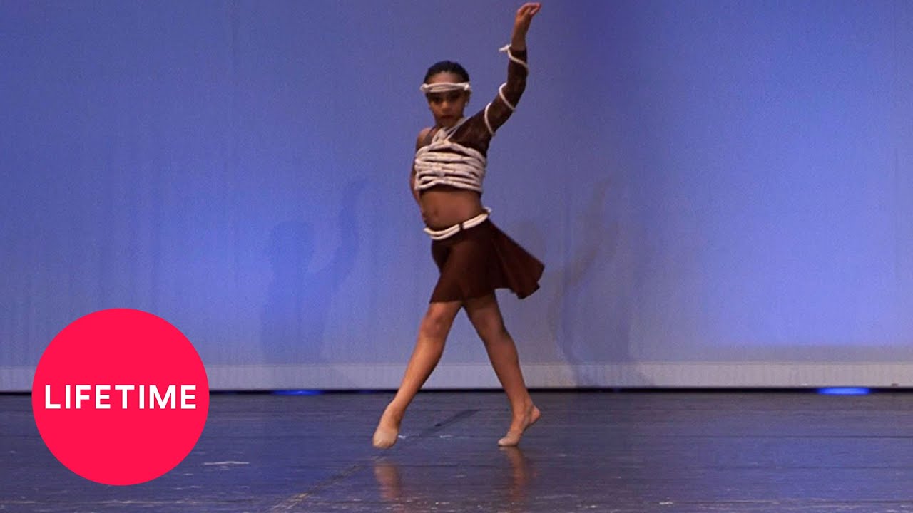 Dance Moms: Nia's Contemporary Solo - 