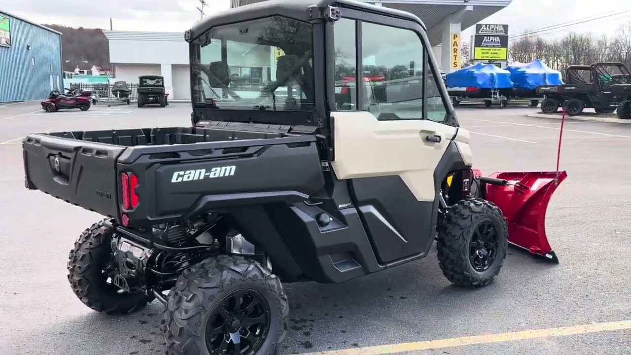 2026 CAN AM DEFENDER DPS CAB BOSS PLOW EDITION