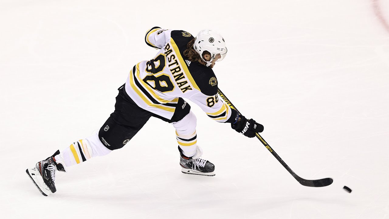 Pastrnak drills PPG past Vasilevskiy