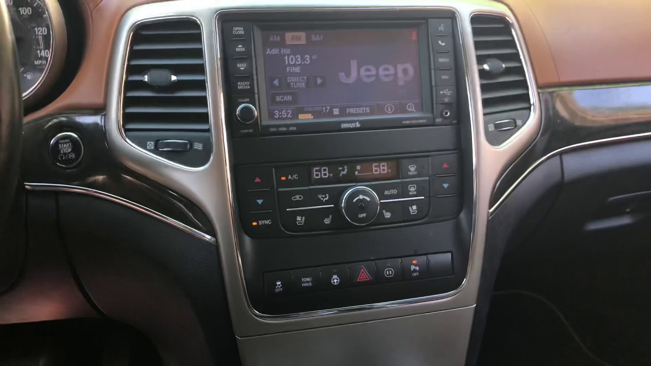 2011 jeep grand Cherokee overland summit hemi