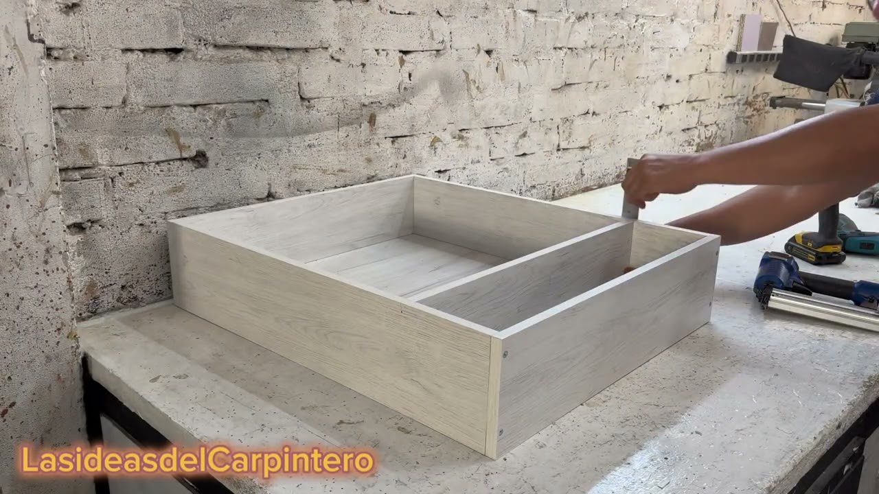 Como hacer gabinete para baño. Te lo enseñamos aquí en las ideas del carpintero.