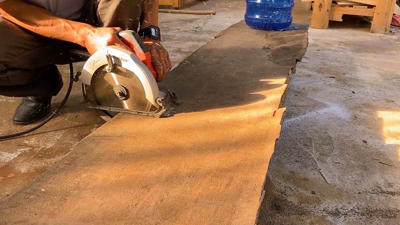 Amazing Extremely Creative Woodworking Ideas From Discarded Wood // Build Outdoor Table For Garden