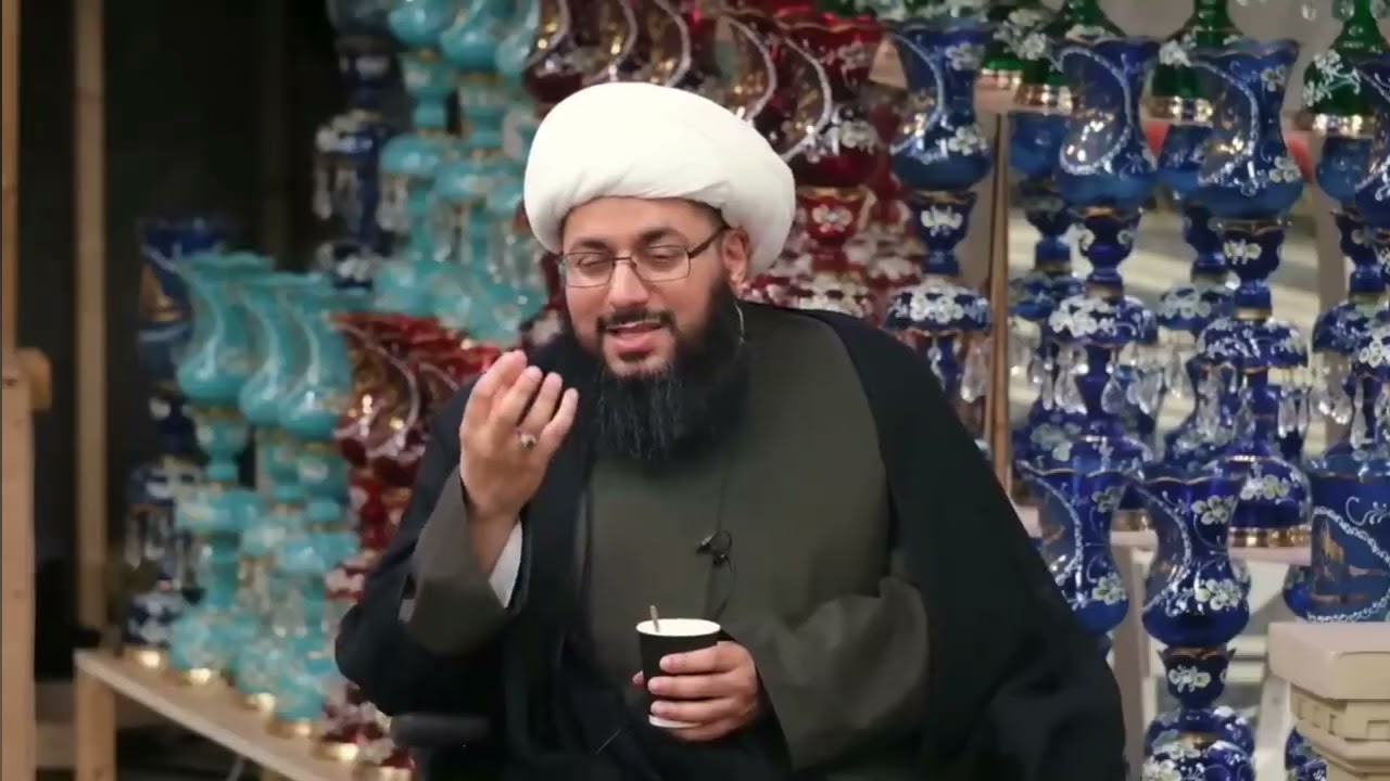 ما حكم السجود الخطأ على غير ما يصح السجود عليه؟و ما آداب وشروط السجود عند المرور بآيات السجدة؟