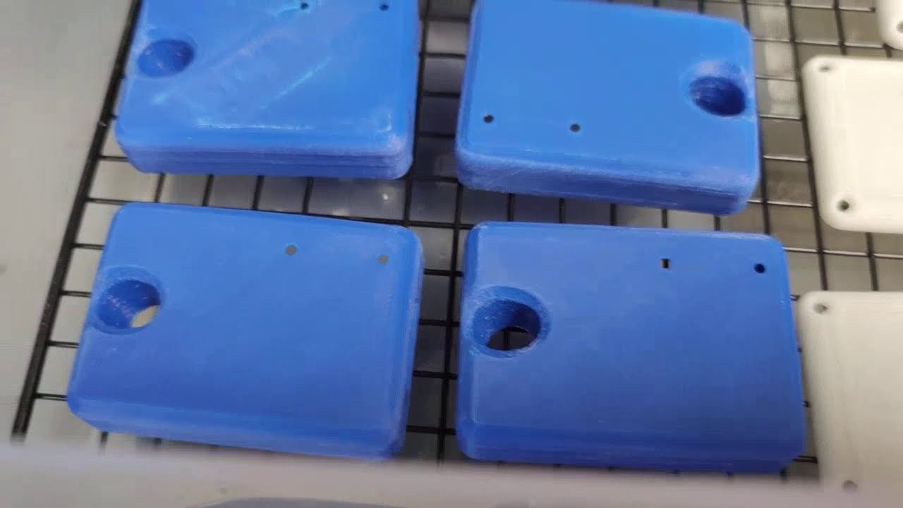 Máquina casera para mejorar las piezas 3D impresas en ABS