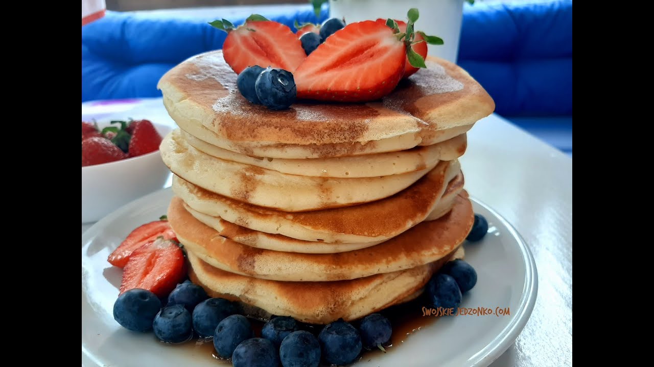 Amerykańskie pancakes ,bardzo puszyste i pyszne ,prosty przepis #naśniadanie #naobiad #pancakes