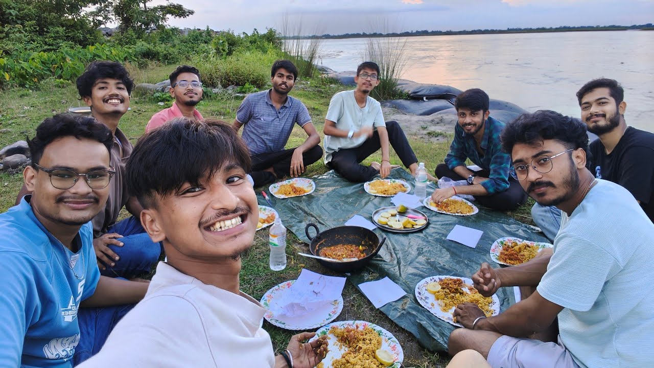🍃 Riverside Picnic near Tezpur University | Cooking Chicken Biryani at Jia Bharali 🔥🍗🌊