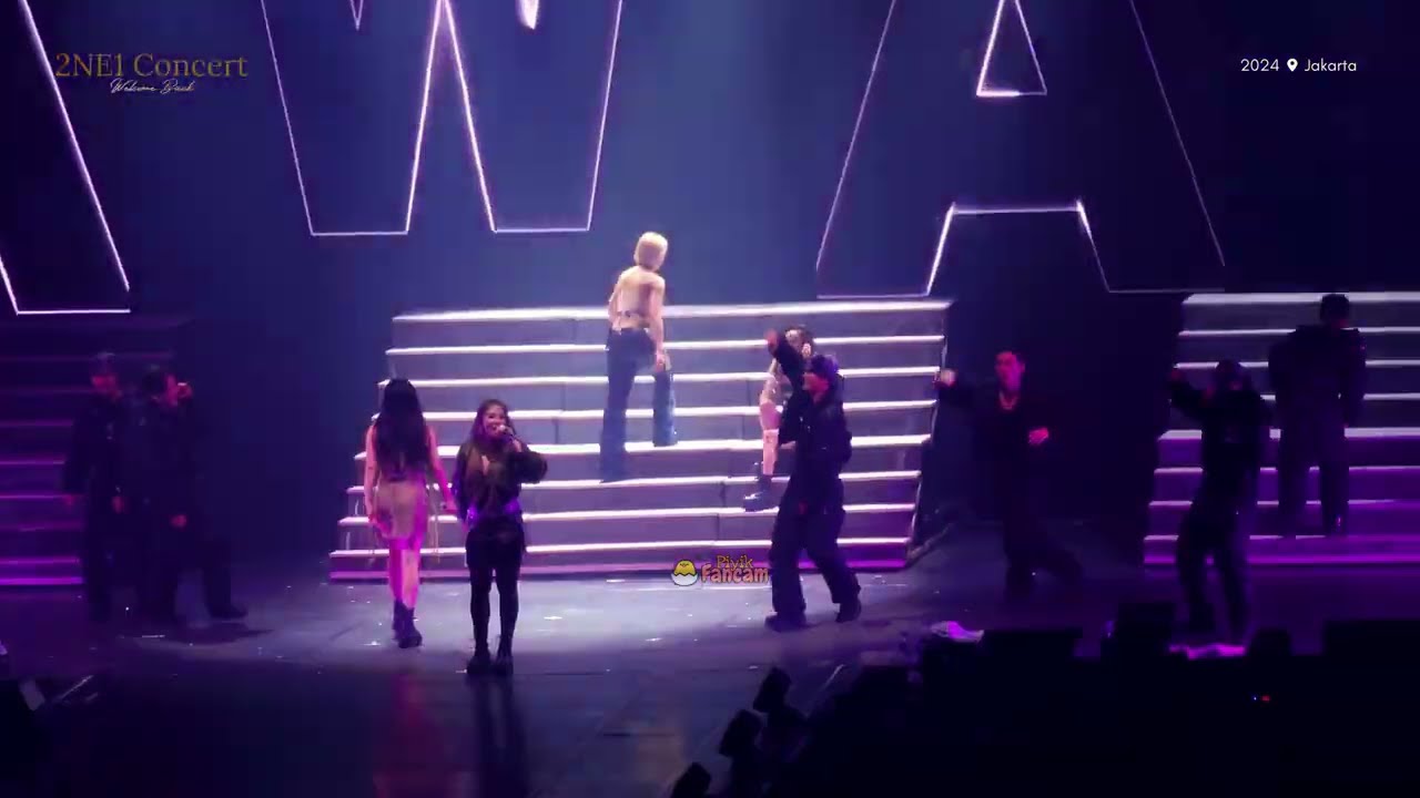 [4K] [FanCam] Go away - 2ne1 Concert in JAKARTA