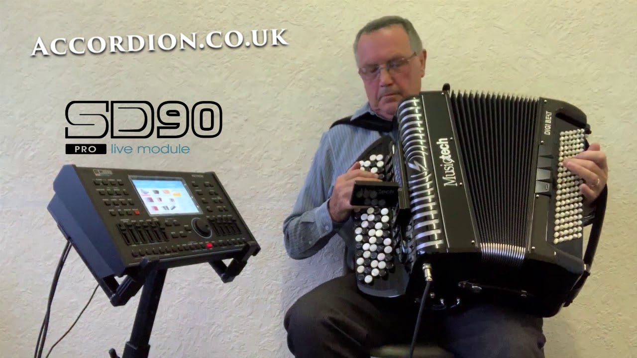 Ketron SD90 & Musictech Digibeat 5 Row Reedless Accordion