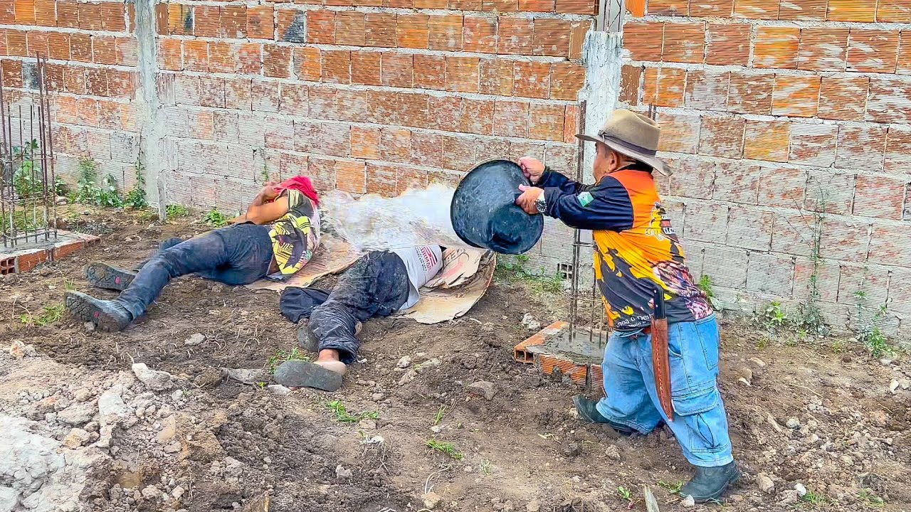 PILILIU FLAGRA OS PEDREIROS DORMINDO NA SUA OBRA | PILILIU DA RESENHA