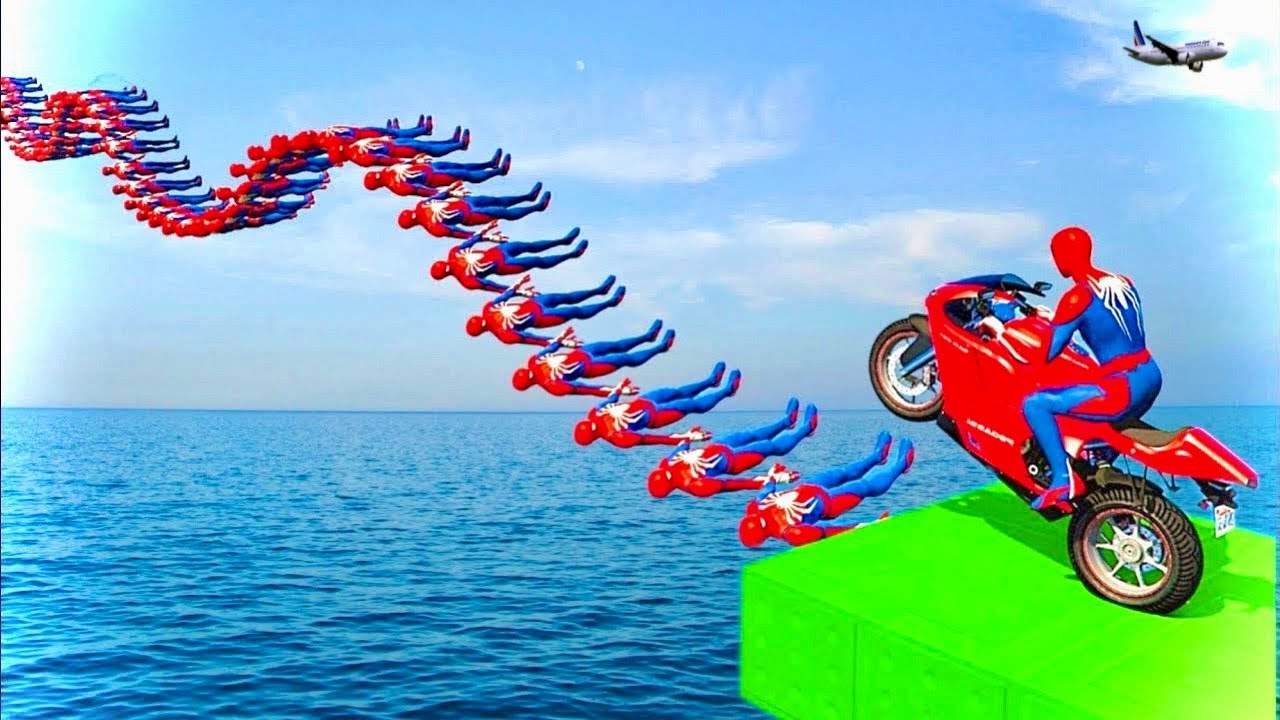 سبايدر مان اصعب دراجة نارية فوق اسماك القرشSuperheroes Ride on Motorcycle Stunt