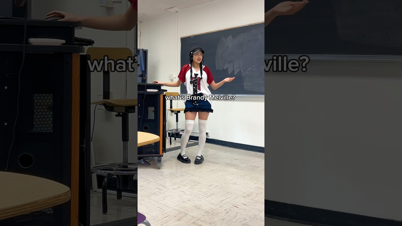 Subscribe for outfit inspo from a fashion student 🫶 #outfit #highschool #college #uni #brandy