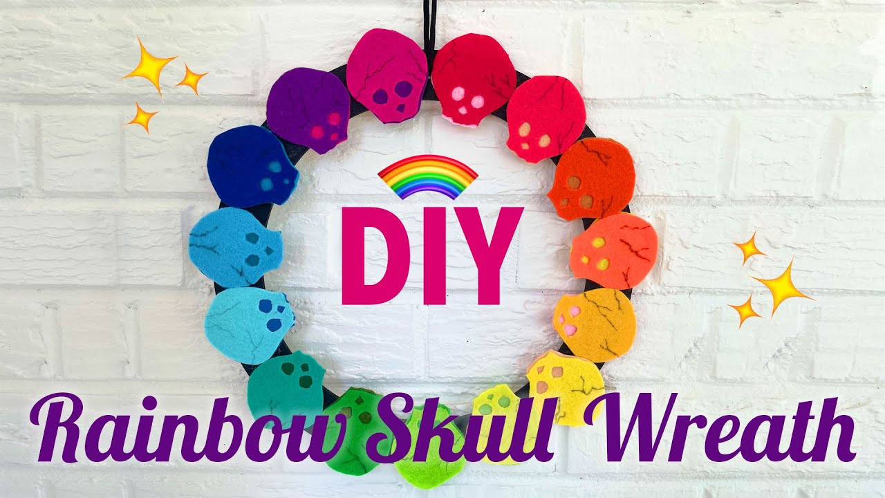 DIY Halloween Decorations: Rainbow Skull Wreath