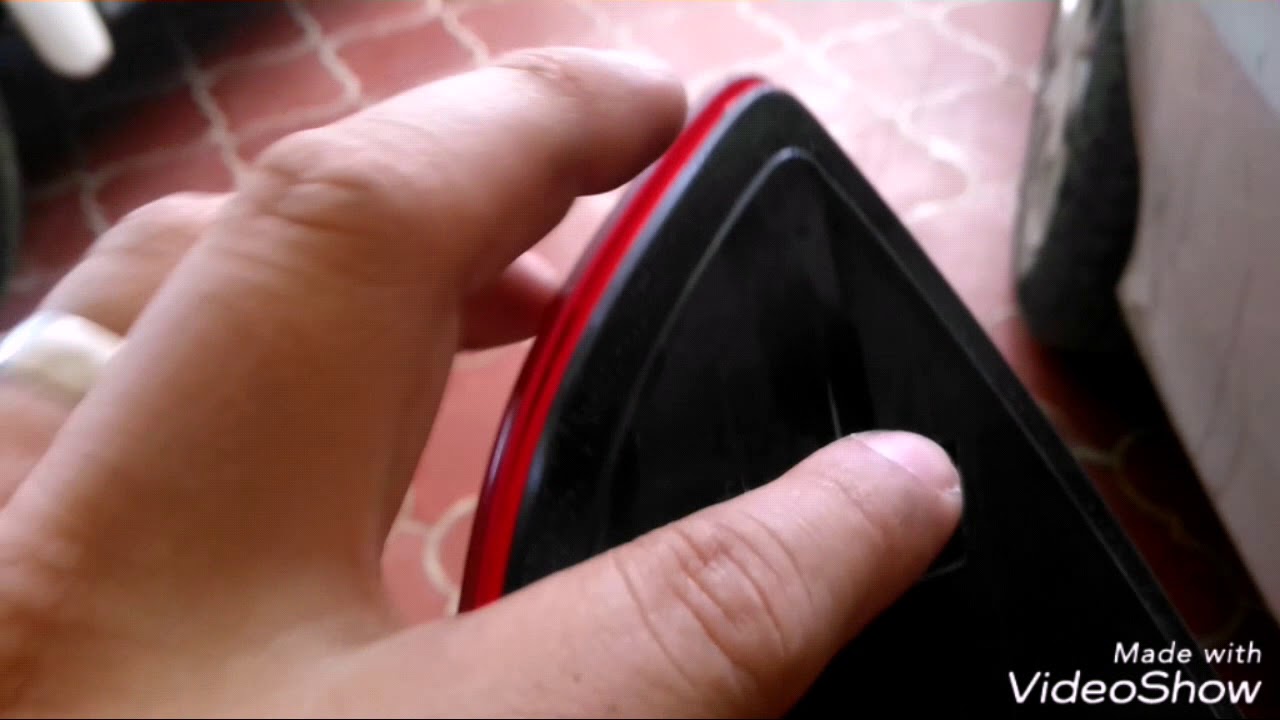Como cambiar los focos de stop del Ford figo
