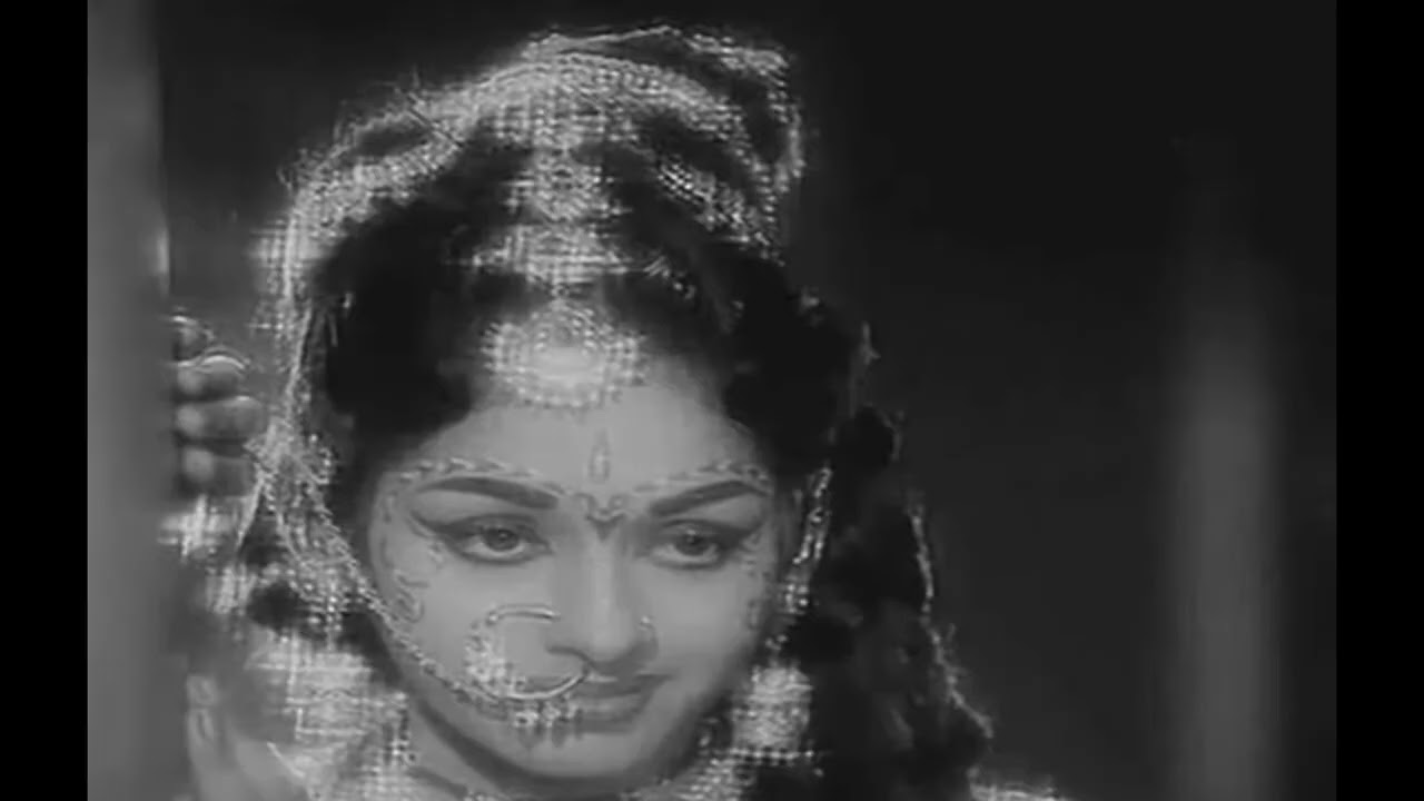 నల్లని వాడైనా ఓచెలి,చల్లని వాడేలే.. నల్లనయ్య గురించి ఈపాట #v9videos#teluguone