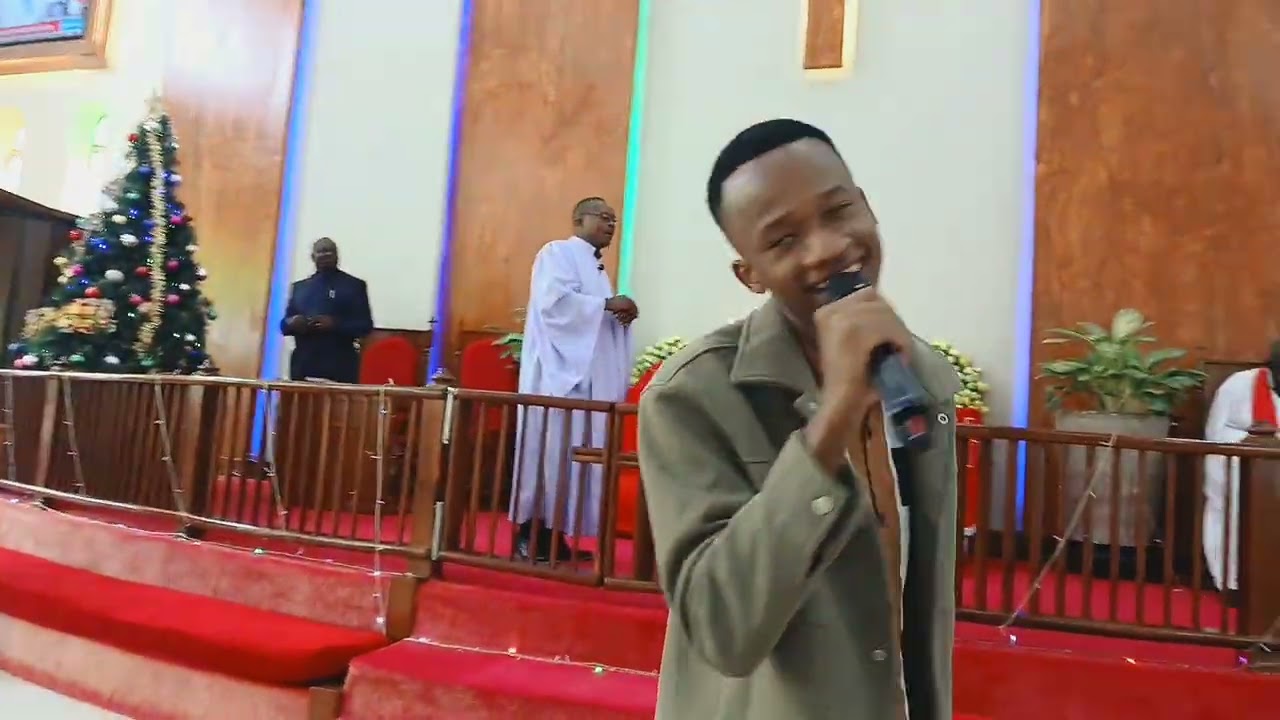 IBADA YA KUMSIFU MUNGU ( NINAMJUA PRAISE Medley)