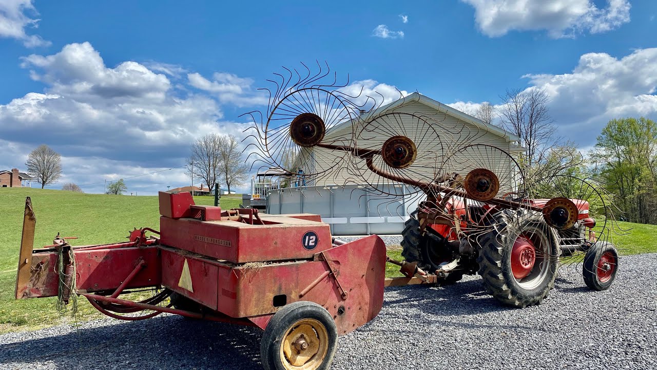 Лучший сенокосный агрегат 70-х и 80-х годов! Massey Ferguson 135, грабли и пресс-подборщик 12-й м...