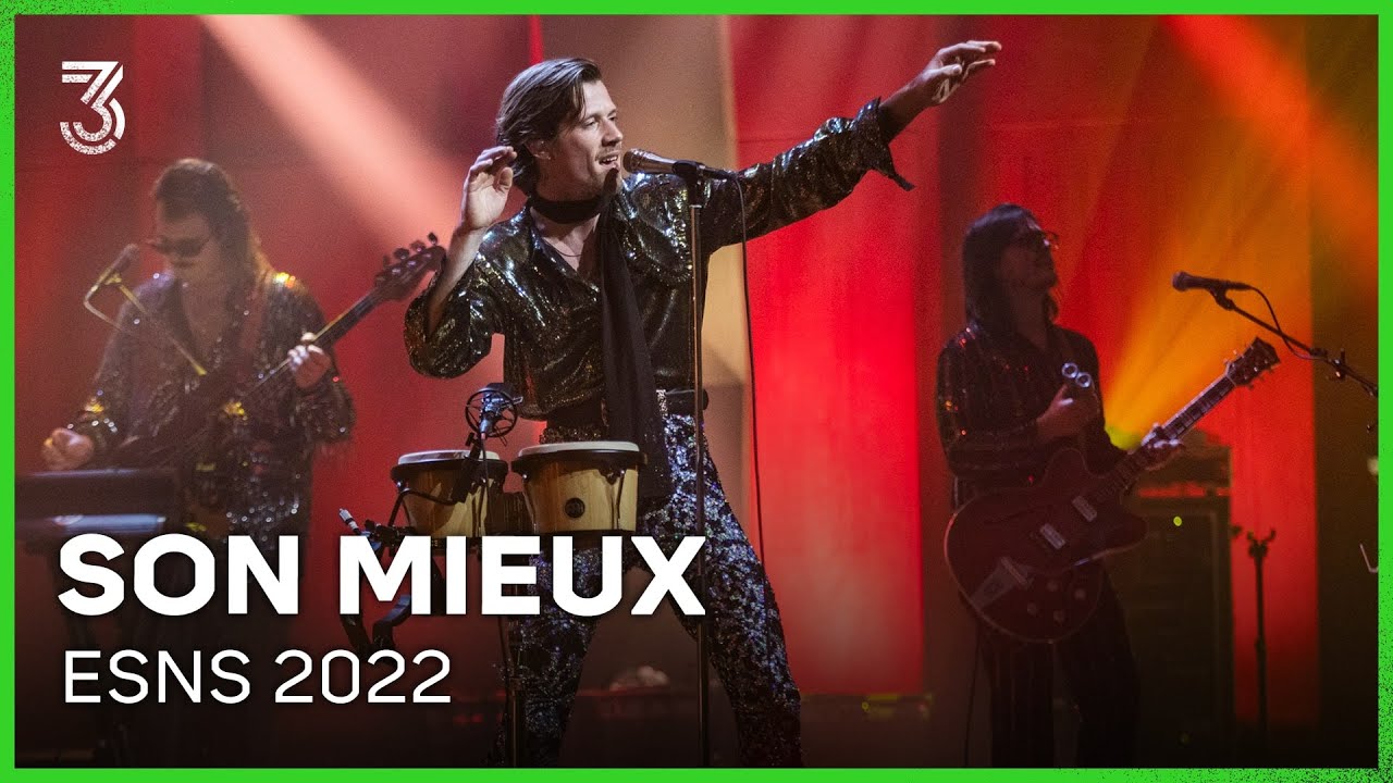 Son Mieux met oa. 'Drive' en '1992' op ESNS 2022 | NPO 3FM