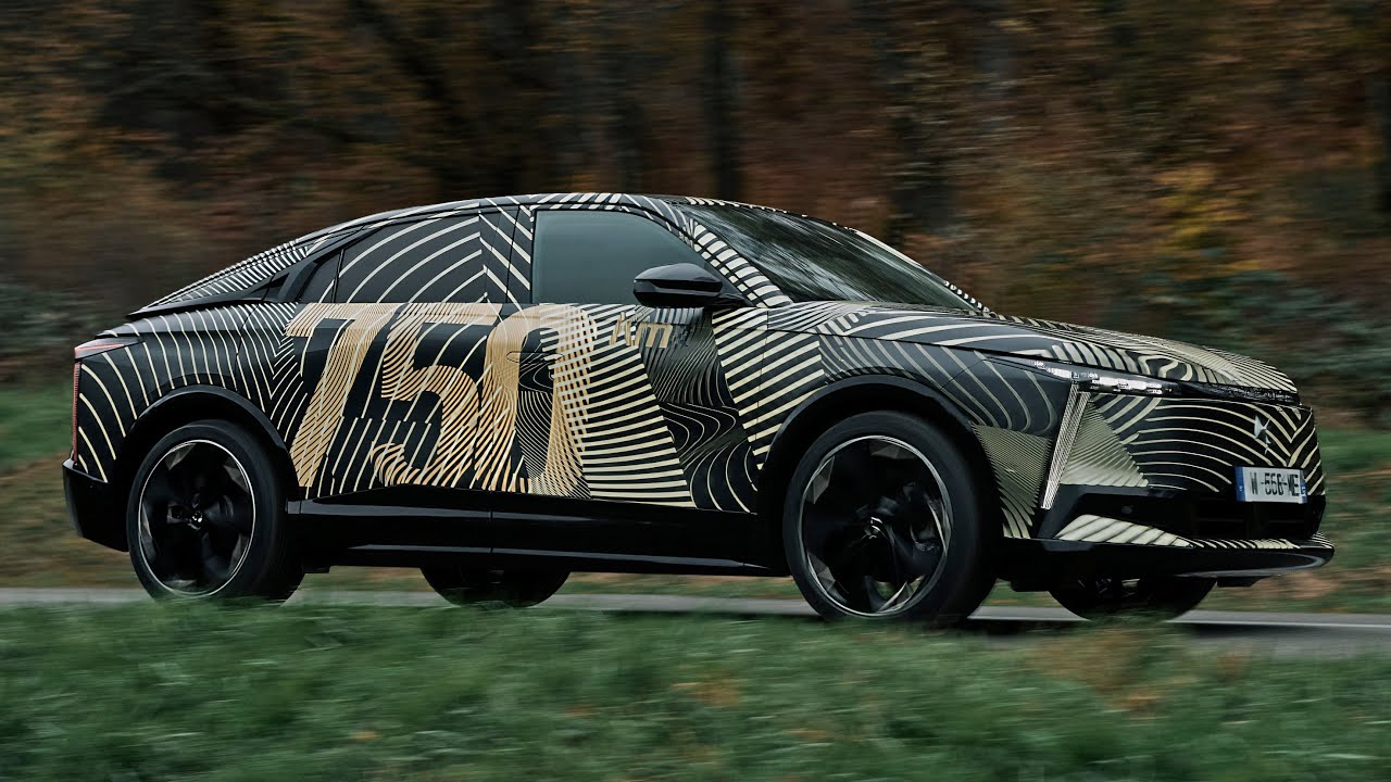 NEW DS Electric Sedan with 750 km Range ! (Camouflaged)