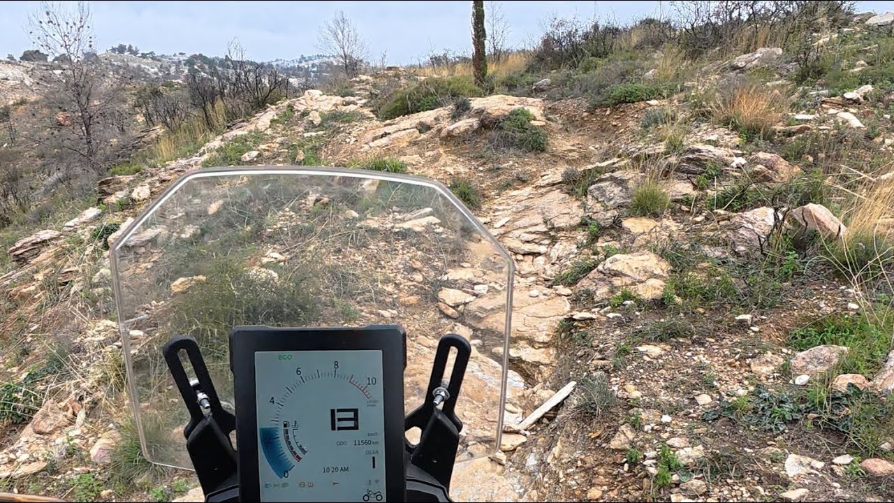 Middle weight adventure bikes extreme enduro test an Pendeli | Kove 800x pro v Tenere 700 v Cf 450 |
