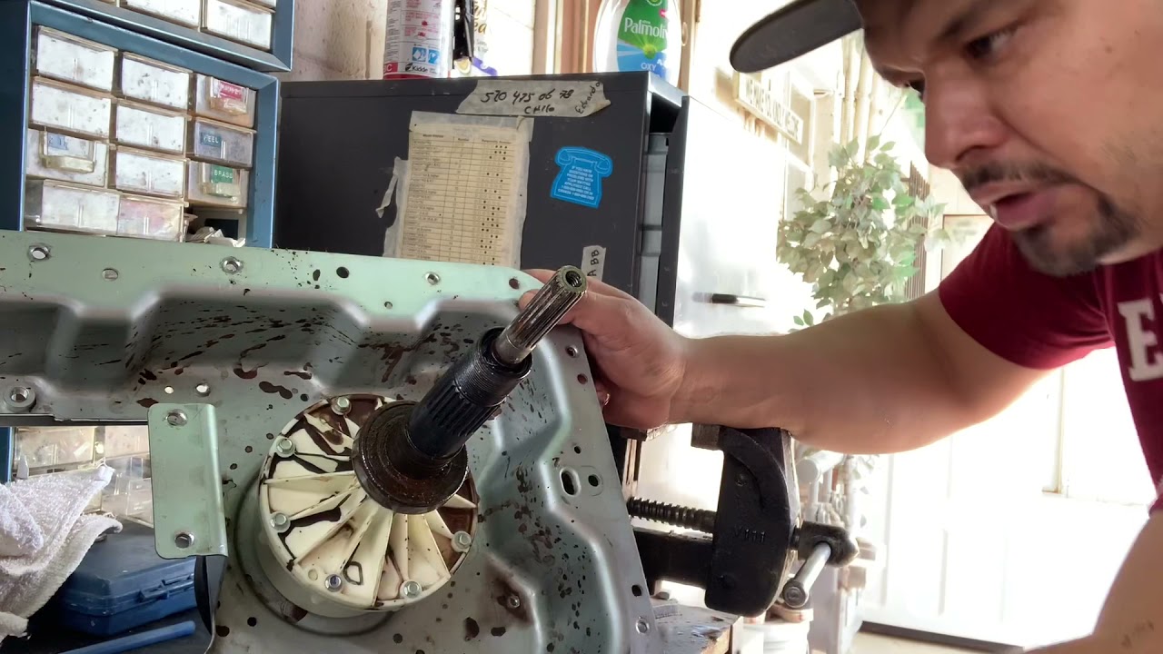 Lavadora GE GTW460 cambio de Valero en transmisión. Segunda parte