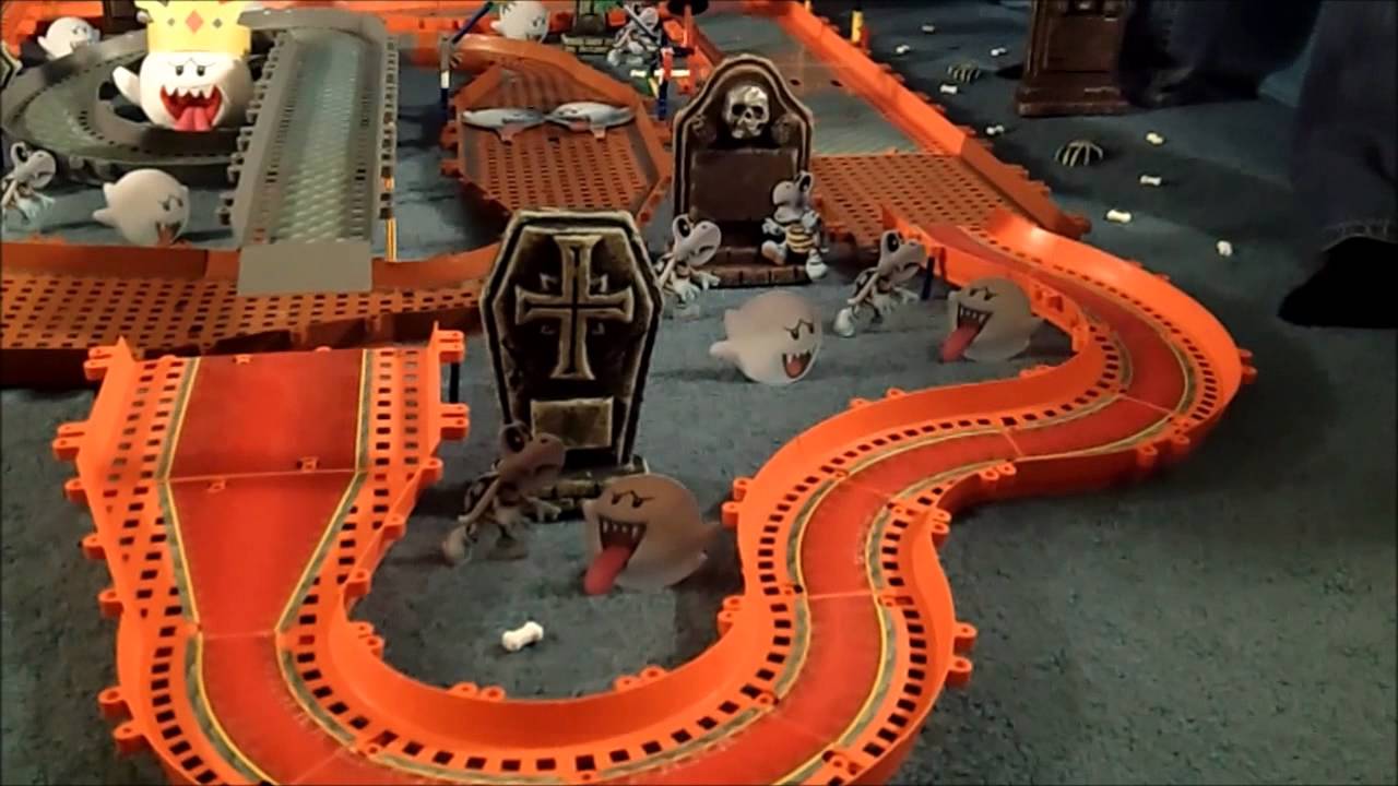 K'Nex King Boo's Cemetery