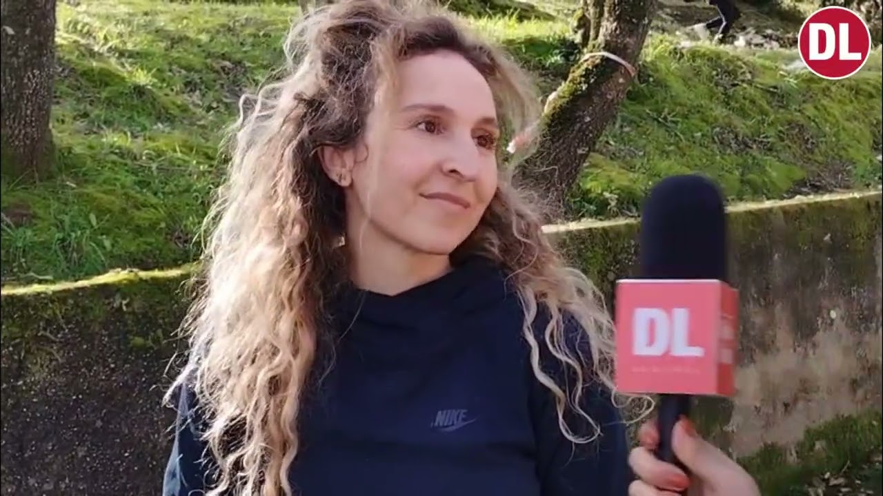 Ana Cláudia não sofreu danos próprios mas faz questão de ajudar a limpar
