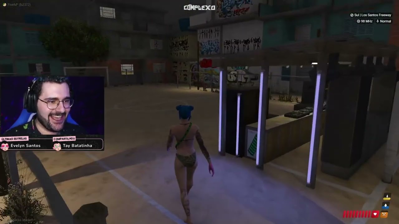 Batata faz guerra contra VK depois de terem sequestrado noivo! - Park Tiffany GTA RP