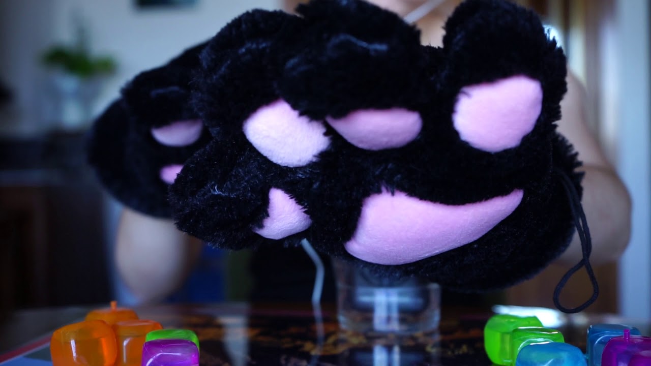 ASMR SUAVE CON DIFERENTES OBJETOS/SOFT TAPPING, WATER, PETTING, SPARKLING.