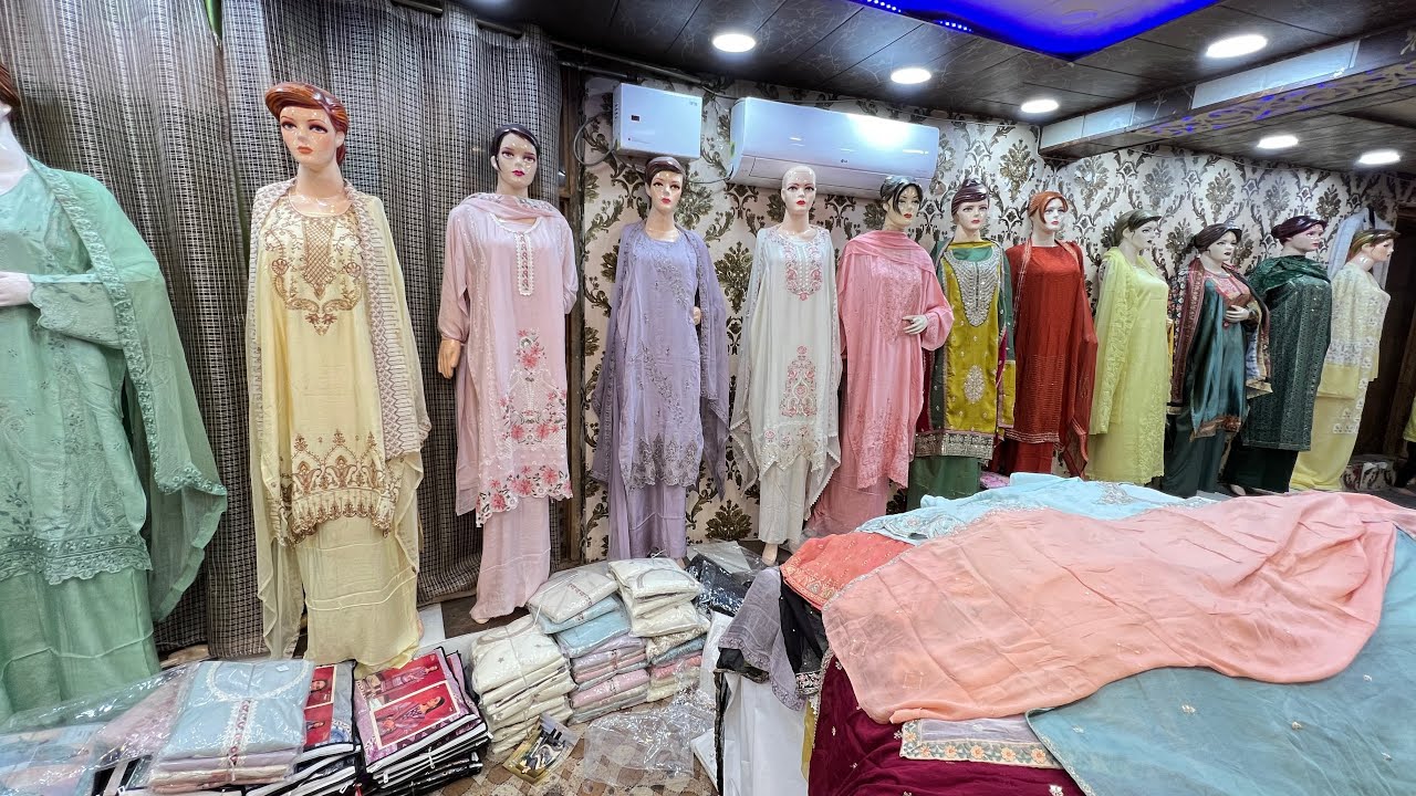 Live #Big_Sale #NAZAKAT_TEXTILES @ 500  #BRIDAL_SALE @ ALL KINDS OF SUITS