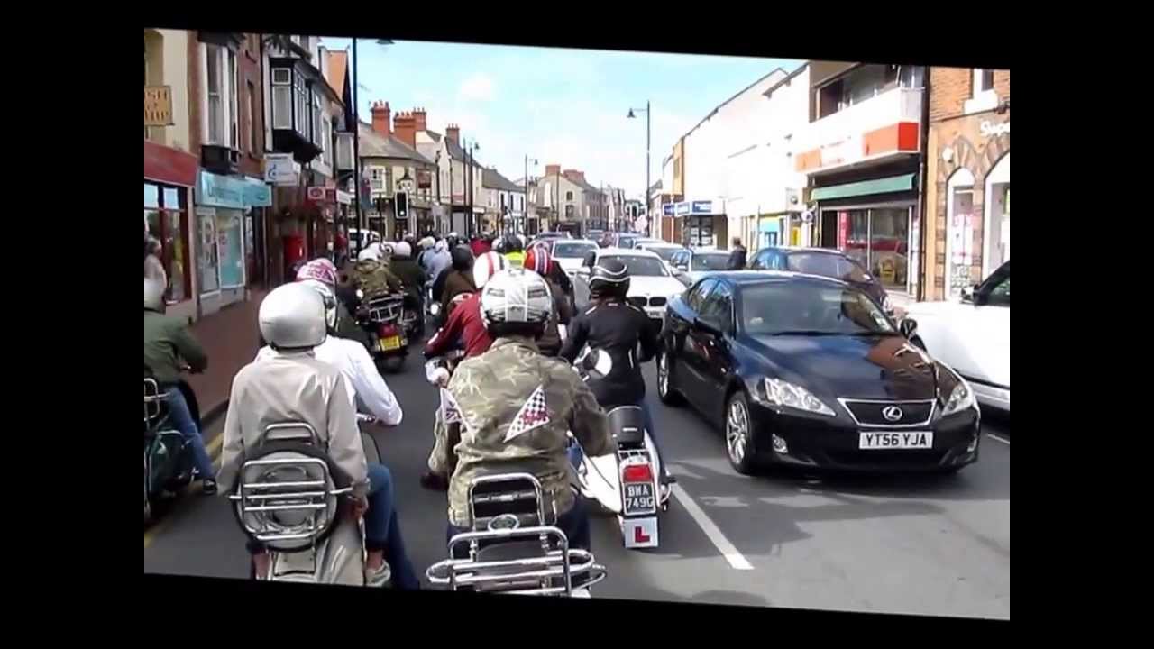 Rhyl Scooter Rally Rideout to Llandudno Pier 2013