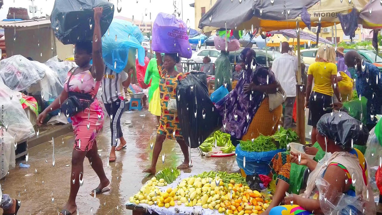4K HEAVY RAINS DESTROYS AFRICA TRADERS MARKET GHANA ACCRA COMPLETE TOUR