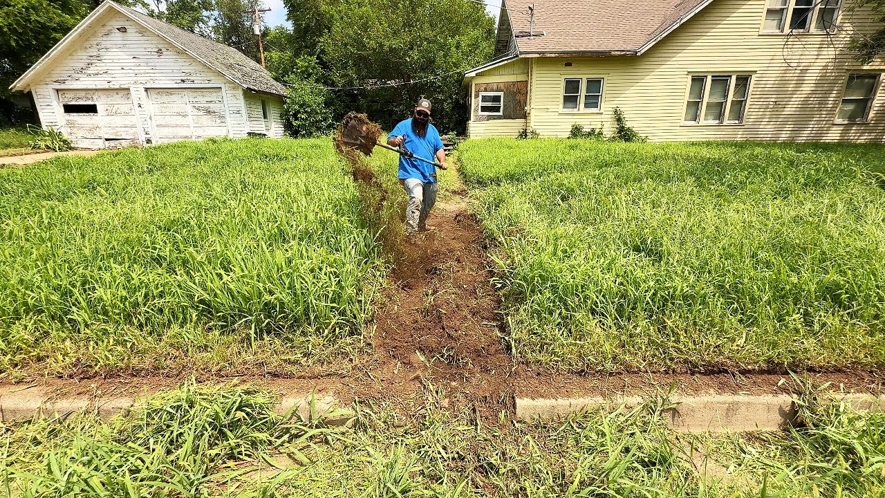 He Lived Here for YEARS&hellip; and Didn&rsquo;t Know This SIDEWALK Even Existed!