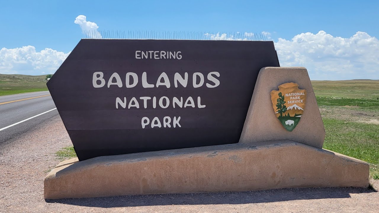 Badlands National Park, SD - The Badlands Loop!