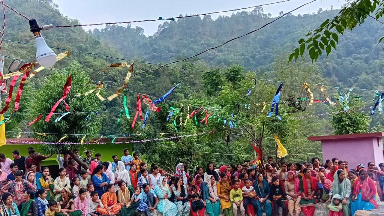 हर तीन साल बाद होता है धांकड़ी देवियों का मण्डाण,सभी धियाणियां आती हैं दर्शन करने,देखें पूरी वीडियो🙏