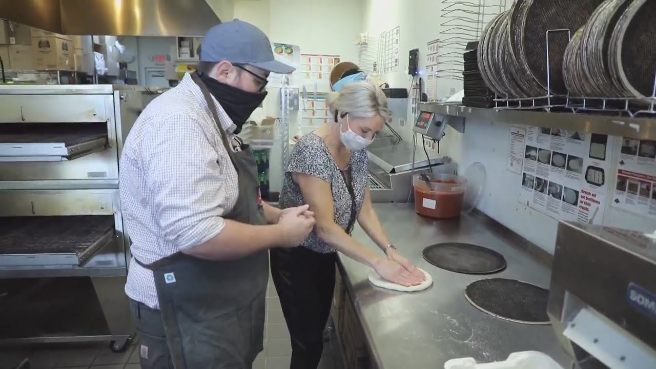 Learning to make pizza the 