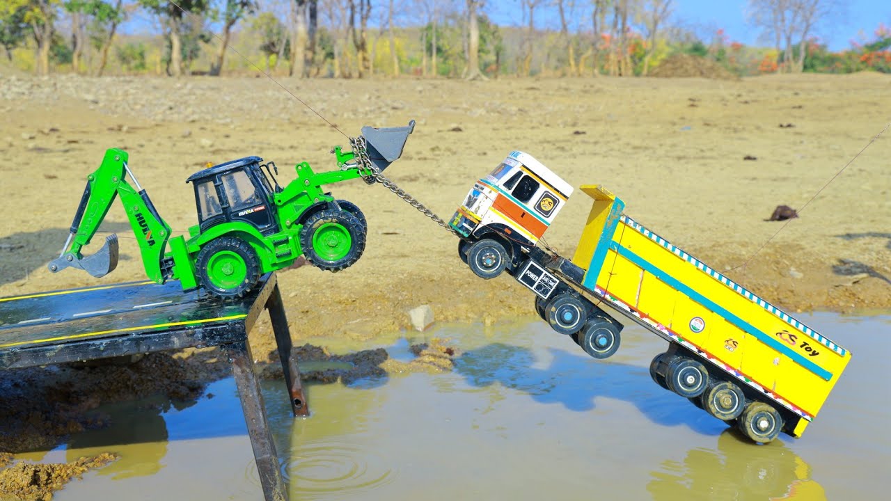 BharatBenz Truck Overloading Vehicle Accident Highway Deep Mud Pulling Jcb Volvo Car Tractor ? CSToy