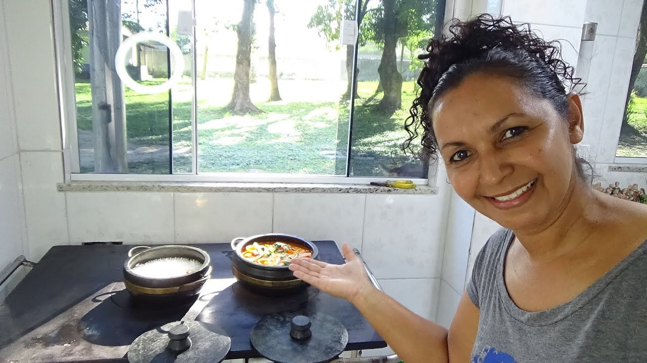 BACALHAU COM MAXIXE NO LEITE DE COCO