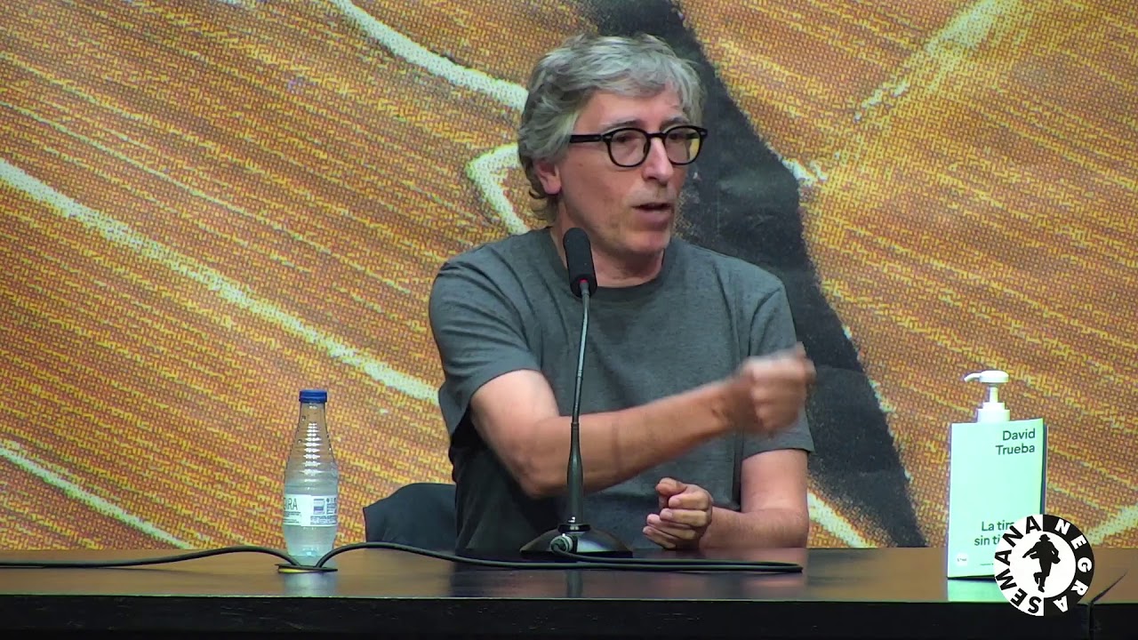 La tiran&iacute;a sin tiranos de David Trueba. Con Cecilia Cora, &Aacute;lvaro M&eacute;ndez y Sergio de la Calle