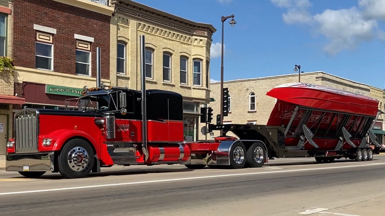 Waupun Truck-N-Show Parade Part 1