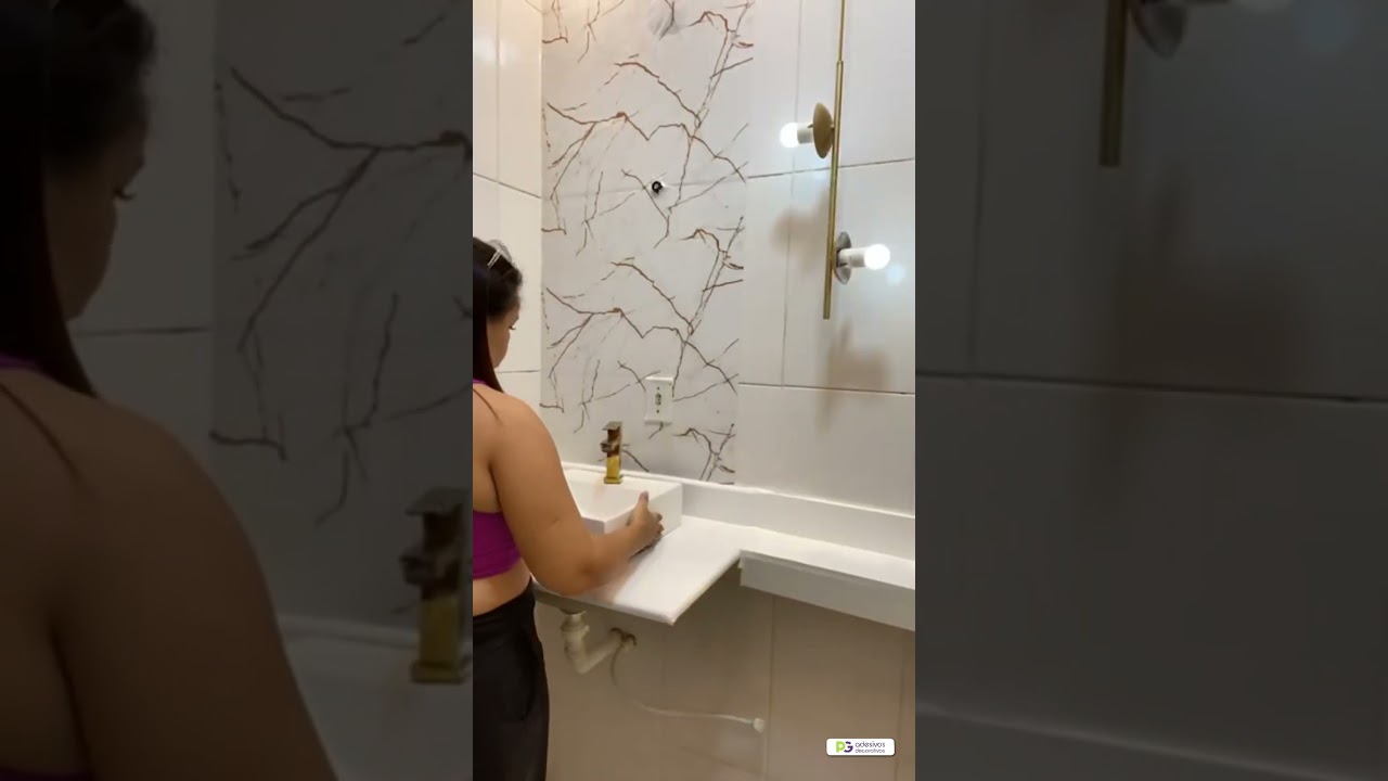 TRANSFORMEI MEU BANHEIRO COM ADESIVO VIN&Iacute;LICO! FICOU PERFEITO